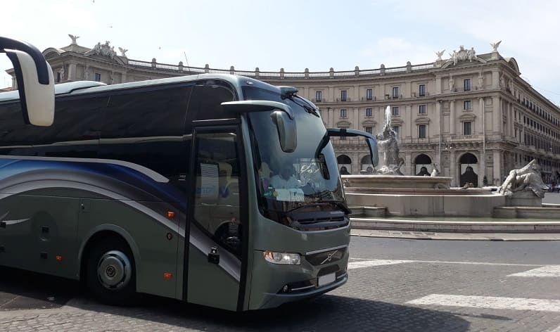Italy: Bus rental in Piedmont in Piedmont and Italy